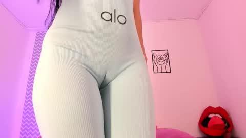 cloe online show from 11.12.25