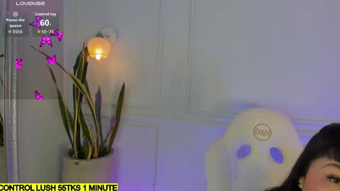 Snapshot of cloeparker_ chatting on 10.15.25 cloeparker_ online show from 10.15.25