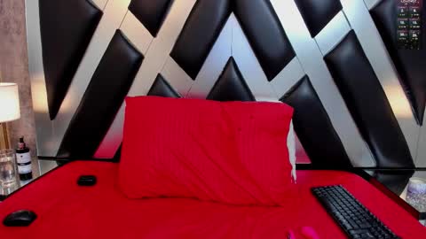 Snapshot of cloeperson chatting on 02.05.26 lady cloe person online show from 02.05.26