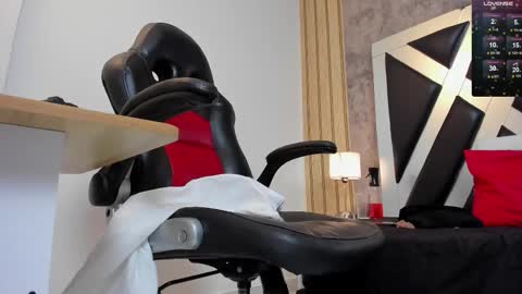 Snapshot of cloeperson chatting on 02.06.26 lady cloe person online show from 02.06.26