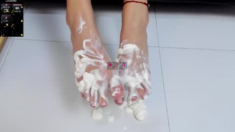 Snapshot of cloeperson chatting on 02.19.26 lady cloe person online show from 02.19.26