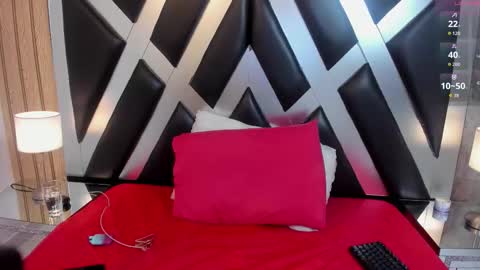 Snapshot of cloeperson chatting on 03.01.26 lady cloe person online show from 03.01.26