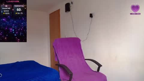 Snapshot of cloey_katherim chatting on 06.17.26 cloey_katherim online show from 06.17.26