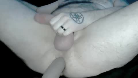 Snapshot of cloudty chatting on 09.12.25 Ty online show from 09.12.25