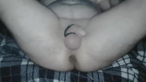 Snapshot of cloudty chatting on 11.29.25 Ty online show from 11.29.25