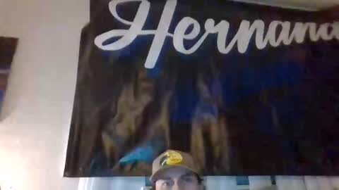 Snapshot of cloudyydayzz chatting on 02.25.26 tallhungandcloudy online show from 02.25.26