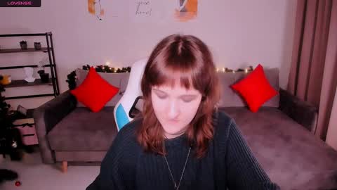  Clover  follow me  online show from 01.09.25