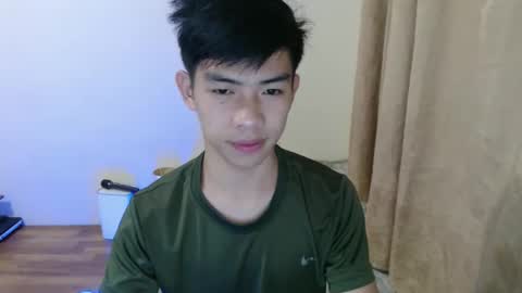 Snapshot of clyde_twinkx chatting on 02.22.26 clyde_twinkx online show from 02.22.26