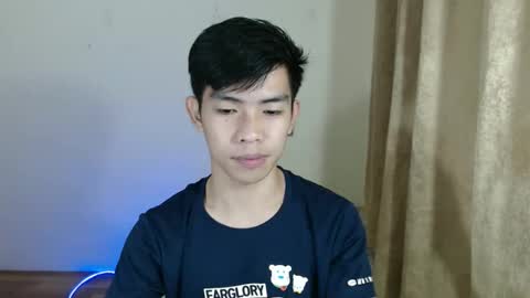 Snapshot of clyde_twinkx chatting on 03.01.26 clyde_twinkx online show from 03.01.26