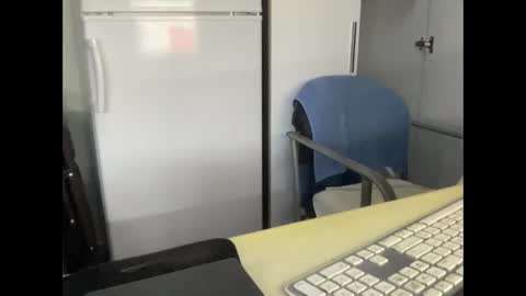 Coach Karl Porn Star Tip me all the way to my next trip online show from 10.26.25