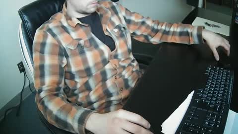 Snapshot of coaltrane chatting on 02.19.25 Coaltrane online show from 02.19.25