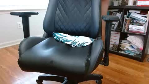 Snapshot of cobra19765 chatting on 01.11.26 cobra19765 online show from 01.11.26