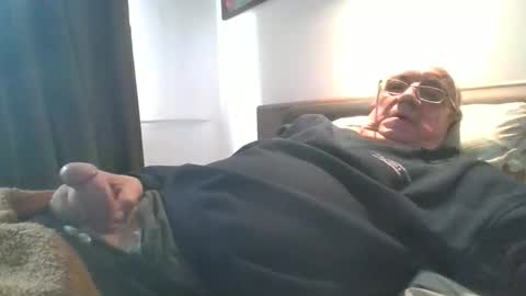 Snapshot of cock9635 chatting on 02.24.26 cock9635 online show from 02.24.26