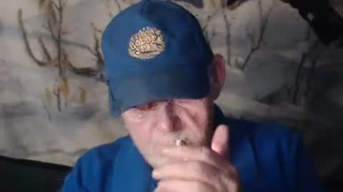 Snapshot of cockreadynow4u chatting on 04.27.26 cockreadynow4u online show from 04.27.26
