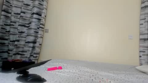 Snapshot of coco_leila chatting on 01.16.25 coco_leila online show from 01.16.25