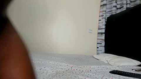 Snapshot of coco_leila chatting on 01.17.25 coco_leila online show from 01.17.25