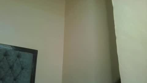 Snapshot of cocoa_kiss1 chatting on 01.18.25 Cocoa online show from 01.18.25