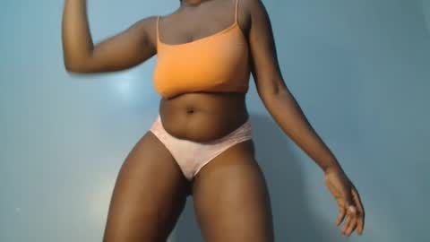 Snapshot of cocoalush9819 chatting on 10.31.25 cocoalush9819 online show from 10.31.25