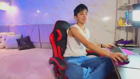 Snapshot of cococumps chatting on 05.08.26 COCO online show from 05.08.26