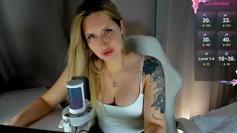 Snapshot of coldcherryeclipse chatting on 05.12.26 coldcherryeclipse online show from 05.12.26