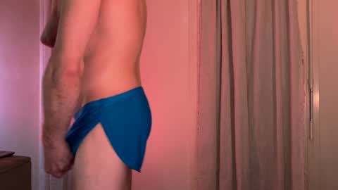 Snapshot of coldsweats chatting on 01.26.25 coldsweats online show from 01.26.25