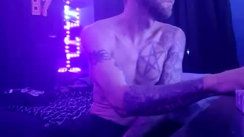 colevan2390 online show from 11.17.25