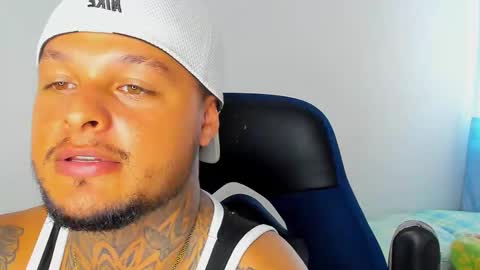 colin_fox1 online show from 03.17.26