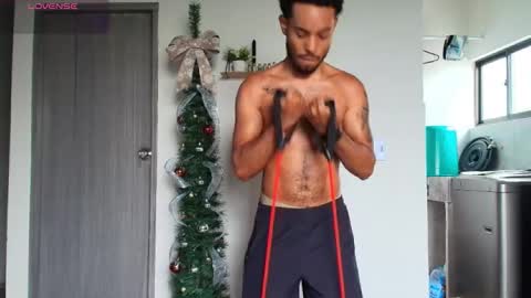 IG  online show from 12.05.25