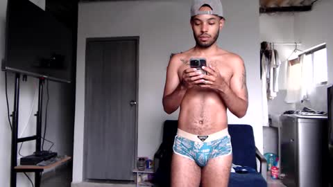 Snapshot of colinlatinbrown chatting on 05.06.26 IG online show from 05.06.26