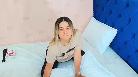  MEGAN  online show from 01.24.25