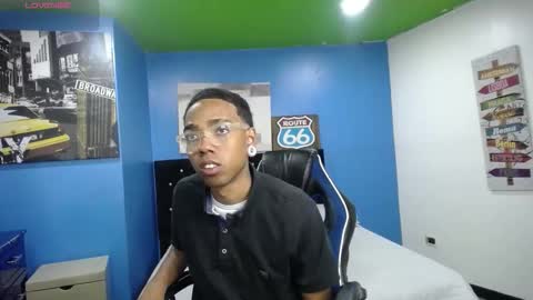 Snapshot of collemanstone chatting on 10.29.25 CollemanStone online show from 10.29.25