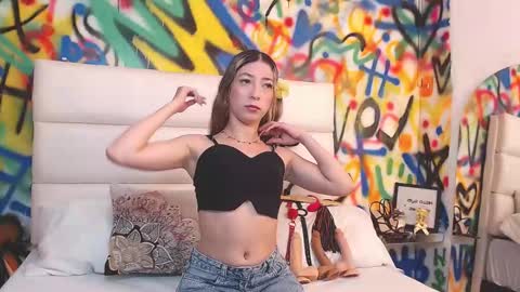 Snapshot of collins_aria chatting on 02.01.26 valentina online show from 02.01.26