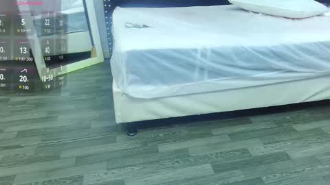  GRETCHEN  online show from 02.21.25