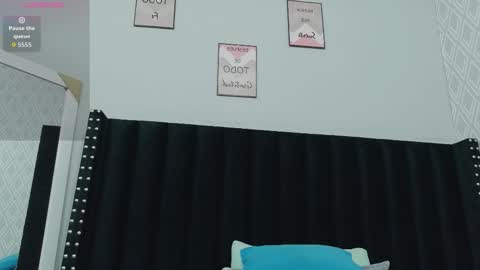 Snapshot of colombia_mommy_ chatting on 02.25.26 GRETCHEN online show from 02.25.26