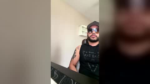 Snapshot of colorican77 chatting on 04.16.26 colorican77 online show from 04.16.26