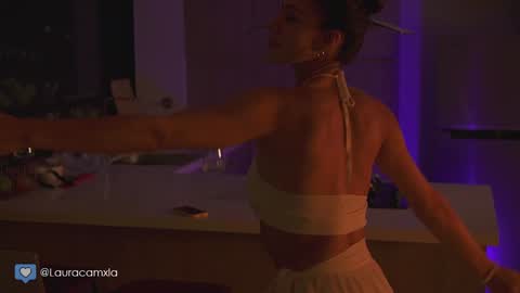 Laura online show from 12.05.24