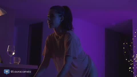 Laura online show from 12.18.24