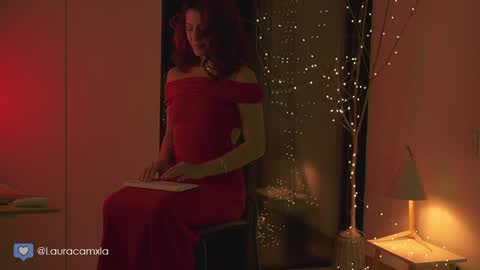 Laura online show from 12.19.24