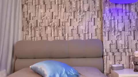 Jhoan online show from 09.15.25