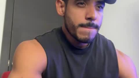 Snapshot of colton_x0610 chatting on 10.04.25 colton_x0610 online show from 10.04.25