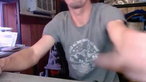 Nelson or ComicKing and sometime Peachy143 online show from 12.14.25