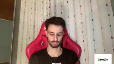 Snapshot of commanded chatting on 01.06.26 commanded online show from 01.06.26