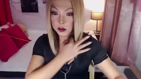 Snapshot of commanderofsexx chatting on 06.09.26 QUEEN SABRINA online show from 06.09.26