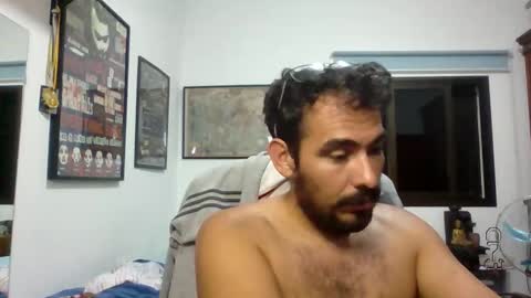 Snapshot of conejero_37 chatting on 10.06.25 Jesus online show from 10.06.25