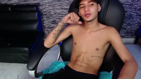 Snapshot of coney_boy chatting on 02.19.25 Coney online show from 02.19.25