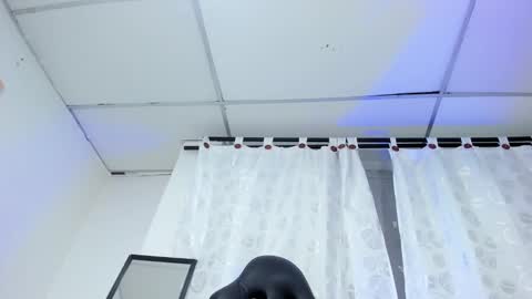 Snapshot of coney_boy chatting on 03.11.25 Coney online show from 03.11.25