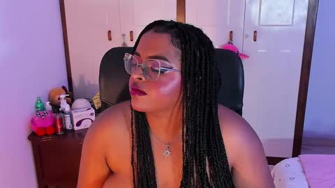 conielaurenth online show from 09.15.25