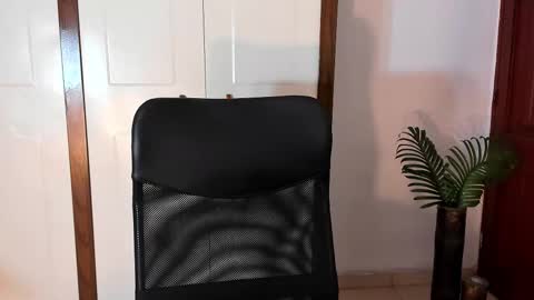 conielaurenth online show from 09.23.25