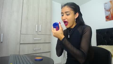 conni_f00x online show from 01.07.25