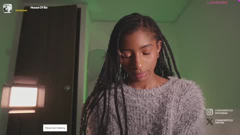   independent model online show from 12.25.24